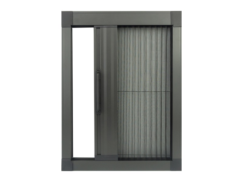 Retractable Fly Screens Across a Northcote Terrace