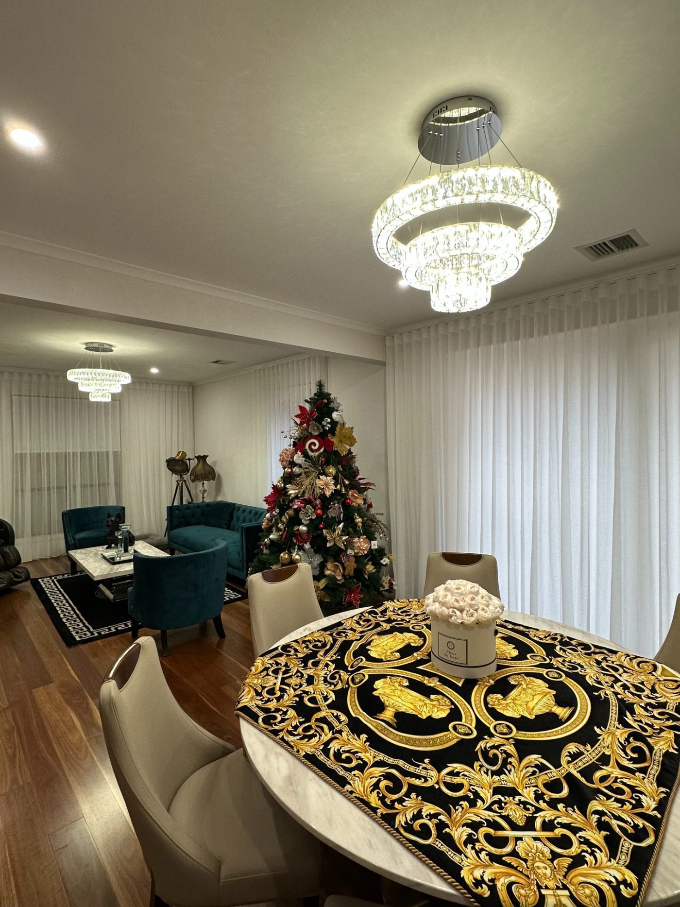 Blockout curtains in a Melbourne living and dining room