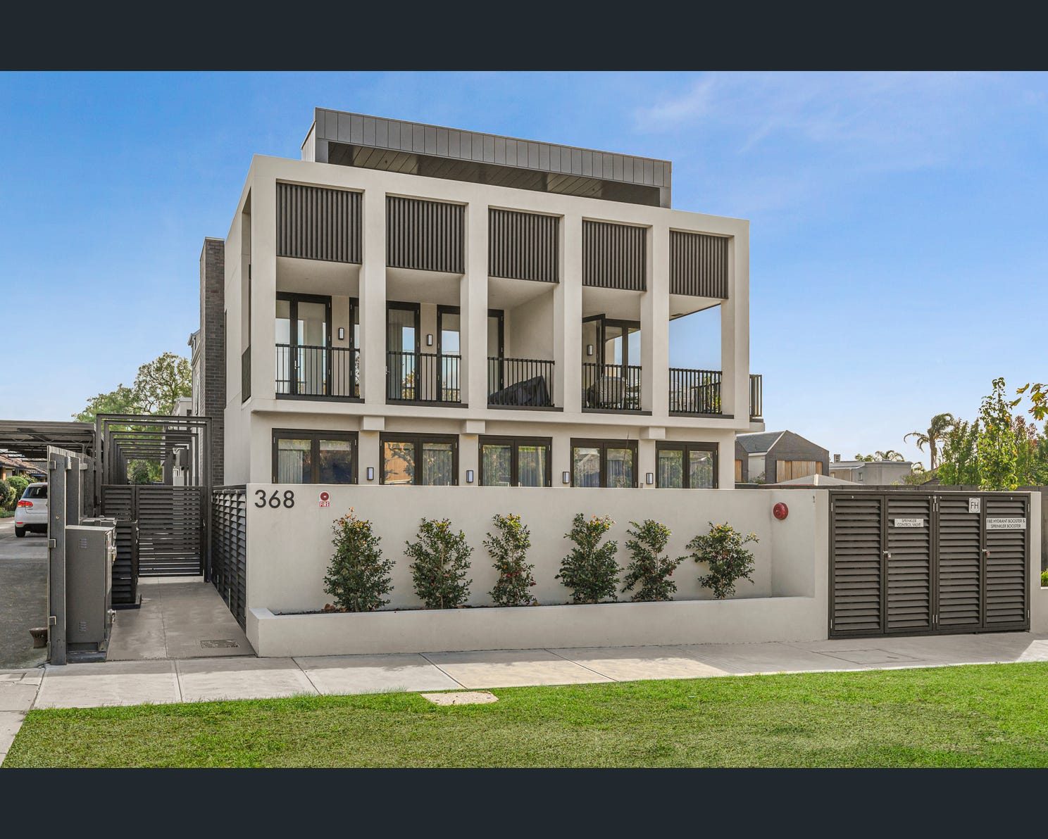 Roller Blinds for a Luxury Hawthorn Apartment