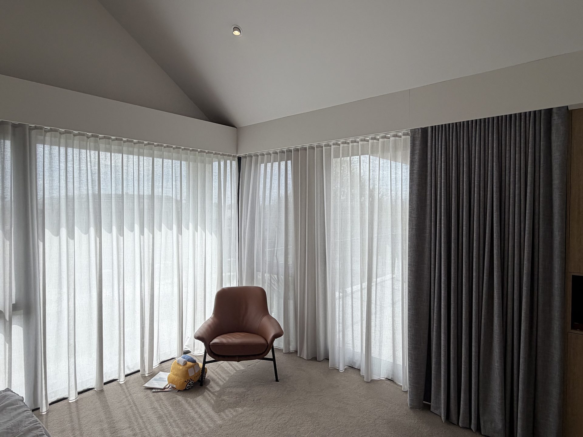 Sheer and blockout double curtains main bedroom Malvern Melbourne